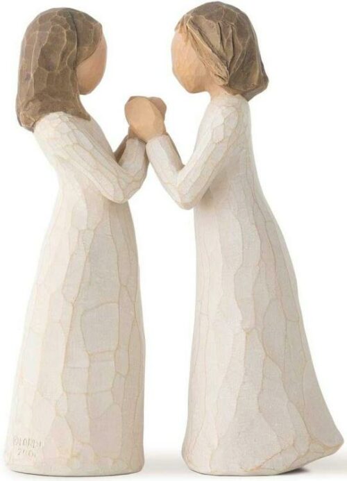 638713260239 Sisters By Heart (Figurine)