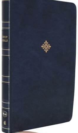 9780785238409 Giant Print Center Column Reference Bible Comfort Print